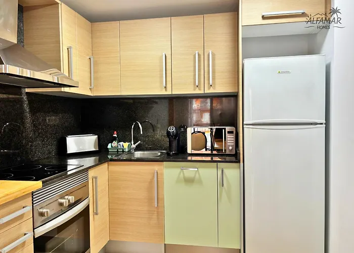 Sakura - Modern With Parking & Swimming Pool * Lloret de Mar