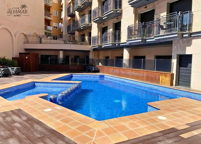 Sakura - Modern With Parking & Swimming Pool * Lloret de Mar